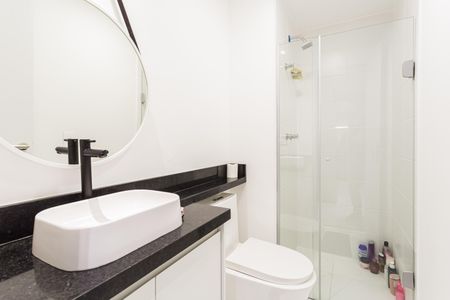 Apartamento para alugar com 42m², 2 quartos e 1 vaga Apartamento para alugar com 42m², 2 quartos e 1 vagaBanheiro