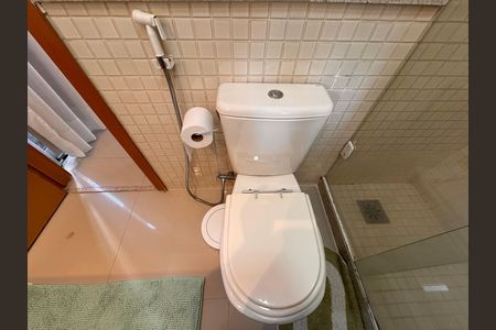 Apartamento para alugar com 134m², 3 quartos e 2 vagas Apartamento para alugar com 134m², 3 quartos e 2 vagasSuíte - Banheiro