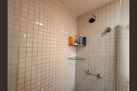 Apartamento para alugar com 134m², 3 quartos e 2 vagas Apartamento para alugar com 134m², 3 quartos e 2 vagasSuíte - Banheiro
