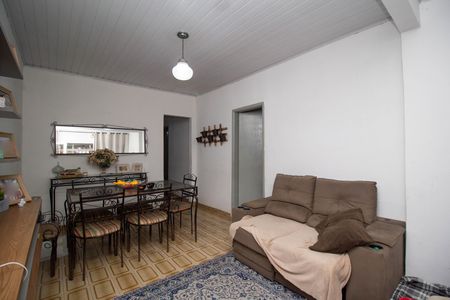 Sala de casa à venda com 3 quartos, 80m² em Vila Pereira Cerca, São Paulo