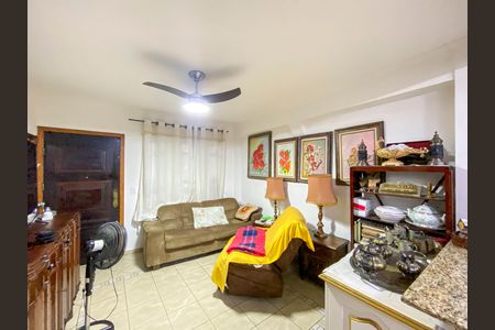 Sala de casa à venda com 3 quartos, 150m² em Parque Casa de Pedra, São Paulo