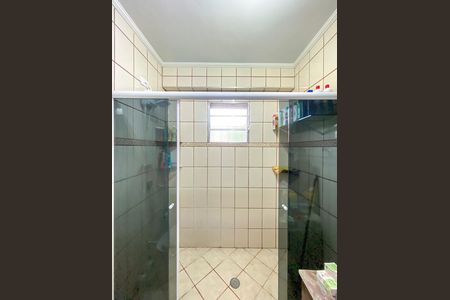 Casa à venda com 150m², 3 quartos e 1 vagaBanheiro