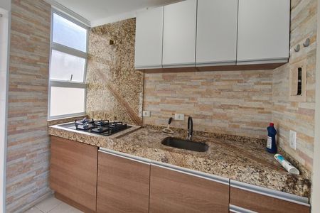 Apartamento à venda com 65m², 2 quartos e 1 vaga Apartamento à venda com 65m², 2 quartos e 1 vagaCozinha