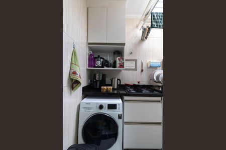 Casa à venda com 52m², 2 quartos e 1 vaga Casa à venda com 52m², 2 quartos e 1 vagaCozinha e Área de Serviço