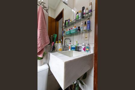 Casa à venda com 52m², 2 quartos e 1 vaga Casa à venda com 52m², 2 quartos e 1 vagaBanheiro Suíte 1