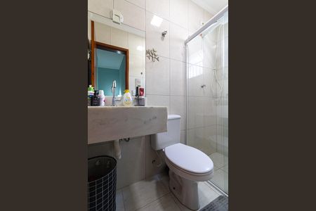 Casa à venda com 52m², 2 quartos e 1 vaga Casa à venda com 52m², 2 quartos e 1 vagaBanheiro