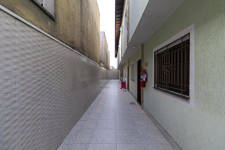 Casa à venda com 52m², 2 quartos e 1 vaga Casa à venda com 52m², 2 quartos e 1 vagaÁrea Comum