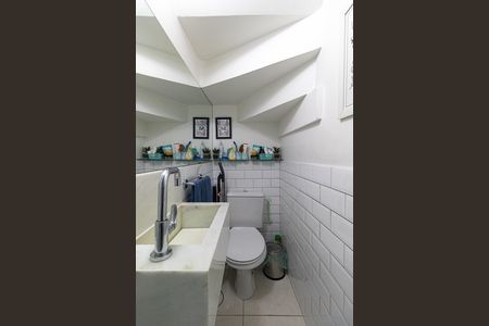 Casa à venda com 52m², 2 quartos e 1 vaga Casa à venda com 52m², 2 quartos e 1 vagaLavabo