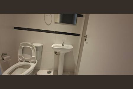 Casa de condomínio para alugar com 100m², 2 quartos e 1 vagaSala