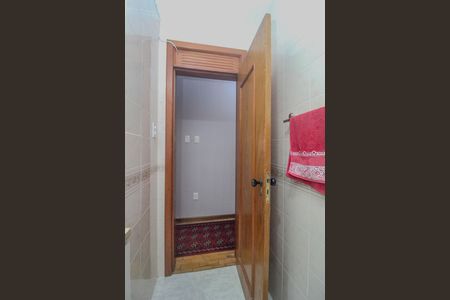 Apartamento à venda com 81m², 2 quartos e 1 vaga Apartamento à venda com 81m², 2 quartos e 1 vagaBanheiro 2