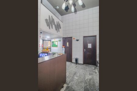 Apartamento à venda com 81m², 2 quartos e 1 vaga Apartamento à venda com 81m², 2 quartos e 1 vagaHall de entrada