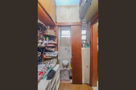 Apartamento à venda com 81m², 2 quartos e 1 vaga Apartamento à venda com 81m², 2 quartos e 1 vagaCozinha/Area de serviço/Banheiro