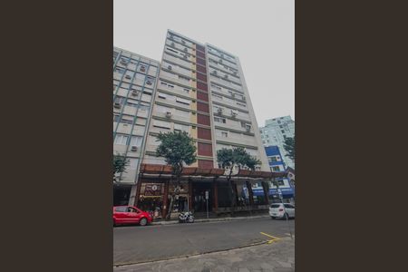 Apartamento à venda com 81m², 2 quartos e 1 vaga Apartamento à venda com 81m², 2 quartos e 1 vagaFachada