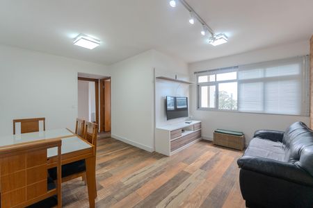 Sala de apartamento para alugar com 2 quartos, 73m² em Bela Vista, São Paulo
