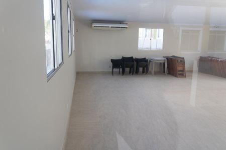 Apartamento para alugar com 49m², 2 quartos e 1 vagaÁrea comum - Salão de festas