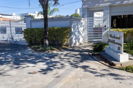 Apartamento para alugar com 49m², 2 quartos e 1 vagaFachada do condomínio