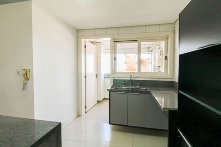 Apartamento à venda com 108m², 3 quartos e 2 vagas Apartamento à venda com 108m², 3 quartos e 2 vagasCozinha