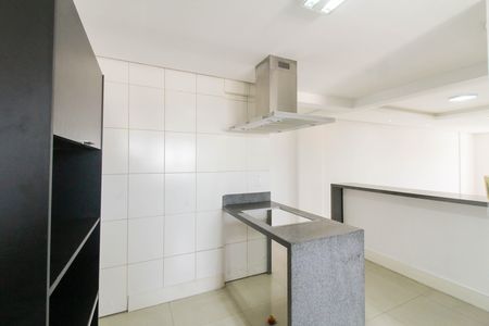 Apartamento à venda com 108m², 3 quartos e 2 vagas Apartamento à venda com 108m², 3 quartos e 2 vagasCozinha