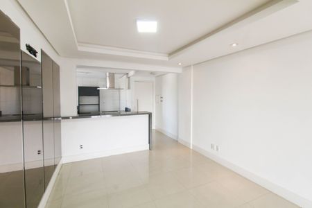 Apartamento à venda com 108m², 3 quartos e 2 vagas Apartamento à venda com 108m², 3 quartos e 2 vagasSala