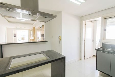Apartamento à venda com 108m², 3 quartos e 2 vagas Apartamento à venda com 108m², 3 quartos e 2 vagasCozinha