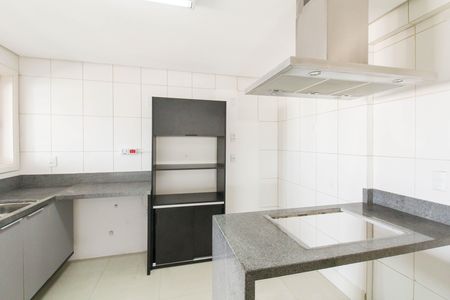 Apartamento à venda com 108m², 3 quartos e 2 vagas Apartamento à venda com 108m², 3 quartos e 2 vagasCozinha