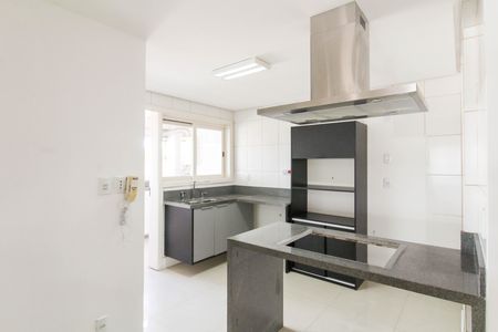 Apartamento à venda com 108m², 3 quartos e 2 vagas Apartamento à venda com 108m², 3 quartos e 2 vagasCozinha
