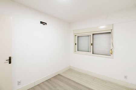 Apartamento à venda com 108m², 3 quartos e 2 vagas Apartamento à venda com 108m², 3 quartos e 2 vagasQuarto 2