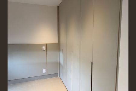 Apartamento para alugar com 81m², 2 quartos e 1 vagaQuarto 1