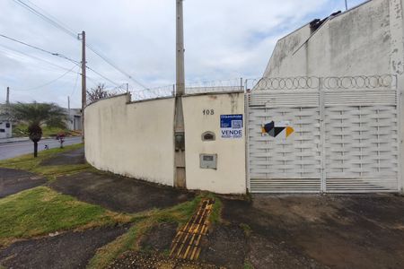 Casa à venda com 115m², 1 quarto e 3 vagasFachada