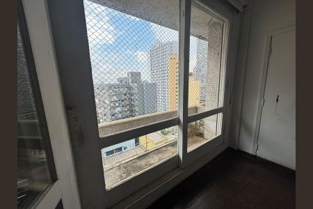 Apartamento para alugar com 44m², 1 quarto e sem vaga Apartamento para alugar com 44m², 1 quarto e sem vagaVaranda