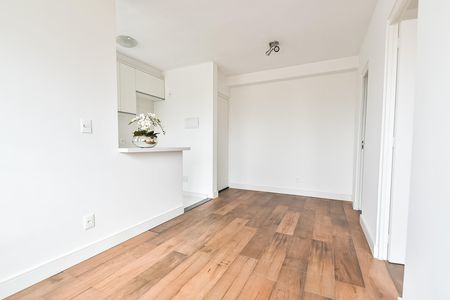 Apartamento à venda com 33m², 1 quarto e sem vaga Apartamento à venda com 33m², 1 quarto e sem vagaSala