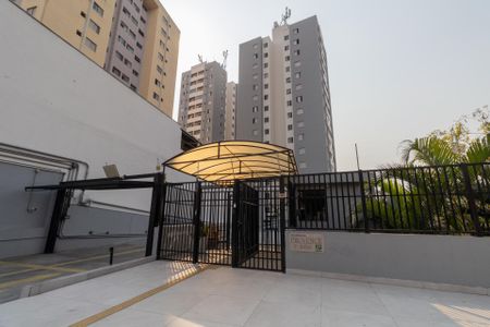 Apartamento para alugar com 47m², 2 quartos e 1 vaga Apartamento para alugar com 47m², 2 quartos e 1 vagaFachada