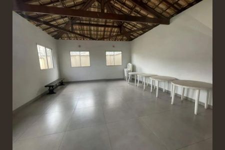 Apartamento para alugar com 77m², 2 quartos e 2 vagas