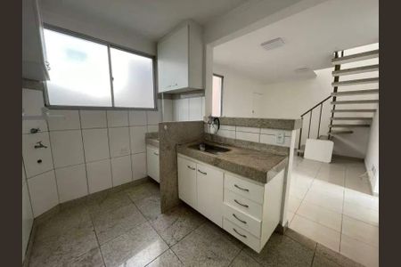 Cozinha de apartamento para alugar com 2 quartos, 77m² em Buritis, Belo Horizonte