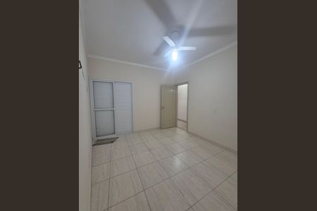Casa para alugar com 94m², 3 quartos e 2 vagas