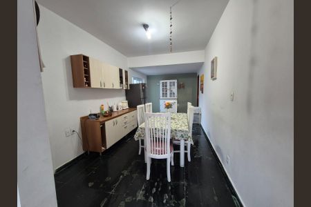 Cozinha de casa para alugar com 3 quartos, 94m² em Jardim Turim, Indaiatuba