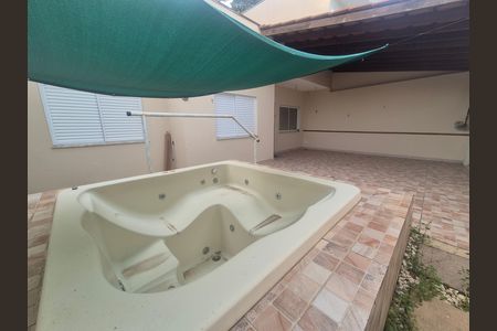 Casa para alugar com 3 quartos, 94m² em Jardim Turim, Indaiatuba