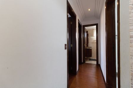 Corredor de apartamento para alugar com 2 quartos, 64m² em Vila Moraes, São Paulo
