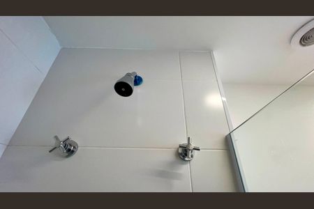 Studio à venda com 26m², 1 quarto e sem vaga Studio à venda com 26m², 1 quarto e sem vagaBanheiro