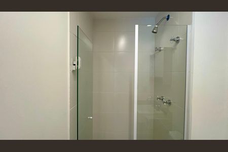 Studio à venda com 26m², 1 quarto e sem vaga Studio à venda com 26m², 1 quarto e sem vagaBanheiro