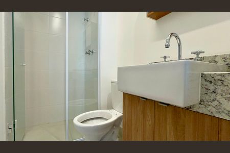Studio à venda com 26m², 1 quarto e sem vaga Studio à venda com 26m², 1 quarto e sem vagaBanheiro