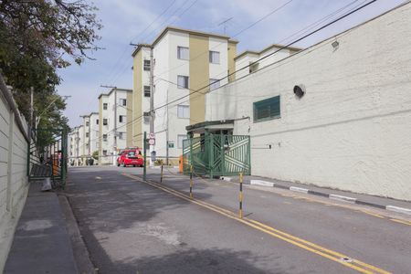 Apartamento para alugar com 49m², 2 quartos e 1 vaga Apartamento para alugar com 49m², 2 quartos e 1 vagaFachada