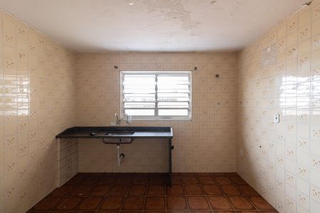 Casa à venda com 400m², 2 quartos e 2 vagas Casa à venda com 400m², 2 quartos e 2 vagasCozinha