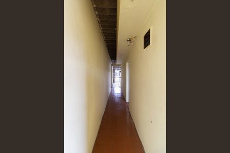 Corredor de casa à venda com 2 quartos, 400m² em Cidade Antônio Estêvão de Carvalho, São Paulo