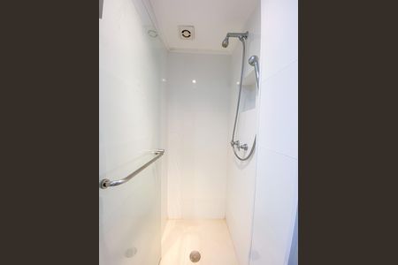 Apartamento à venda com 118m², 3 quartos e 2 vagas Apartamento à venda com 118m², 3 quartos e 2 vagasBanheiro Social
