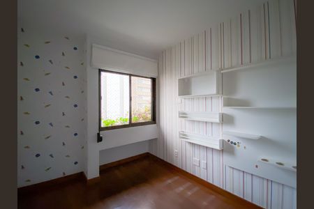 Apartamento à venda com 118m², 3 quartos e 2 vagas Apartamento à venda com 118m², 3 quartos e 2 vagasQuarto 2