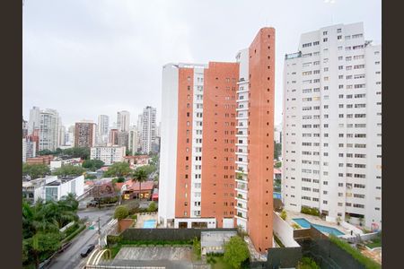 Apartamento à venda com 118m², 3 quartos e 2 vagas Apartamento à venda com 118m², 3 quartos e 2 vagasSala