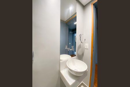 Apartamento à venda com 118m², 3 quartos e 2 vagas Apartamento à venda com 118m², 3 quartos e 2 vagasLavabo