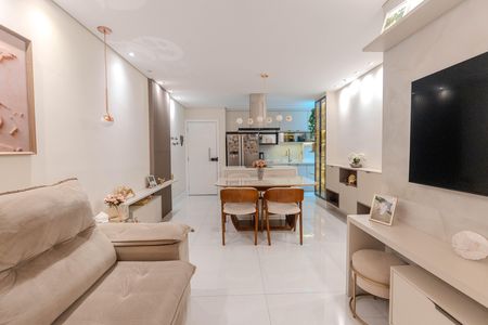 Apartamento à venda com 77m², 2 quartos e 1 vaga Apartamento à venda com 77m², 2 quartos e 1 vagaSala