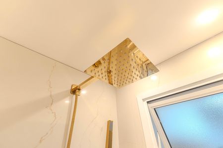 Apartamento à venda com 77m², 2 quartos e 1 vaga Apartamento à venda com 77m², 2 quartos e 1 vagaBanheiro